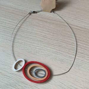 Wood and wire necklace, 10$ or 2 for 15$!